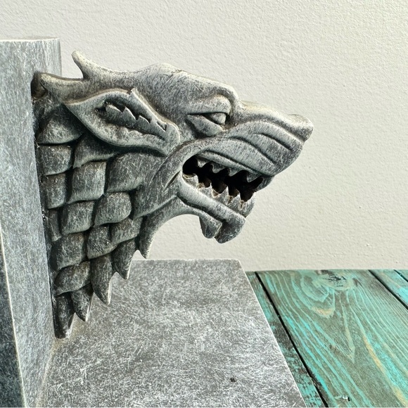 Game Of Thrones Fire And Blood Bookends HBO 2013 - Picture 5 of 16